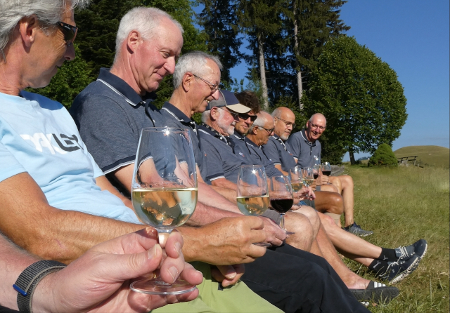 auf den Sitzbank Luderen mit Glasern hp